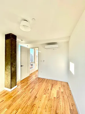 Rented by Pear NYC LLC | media 62