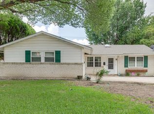 717 Pinehurst Dr, Richardson, TX