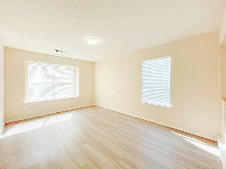 11313 Los Comancheros Rd — Photo 25