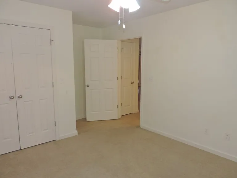 19550 Lenox Ln — Photo 16