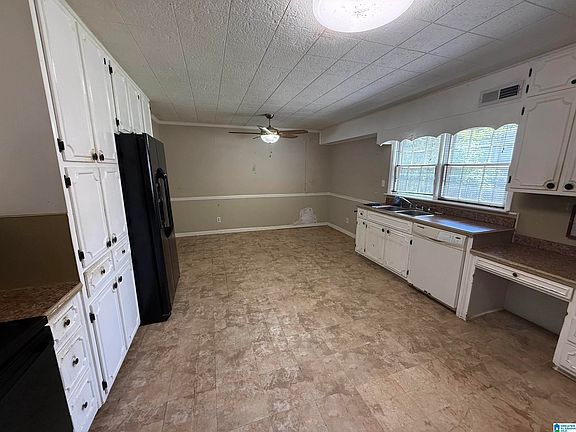 5th image of 844 Brad Dr
