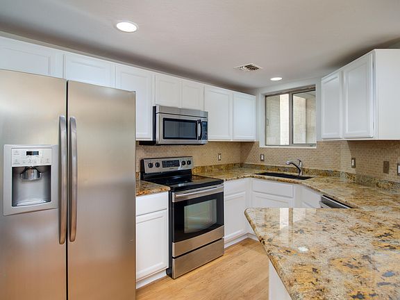 3rd image of 5249 E Shea Blvd Unit 117