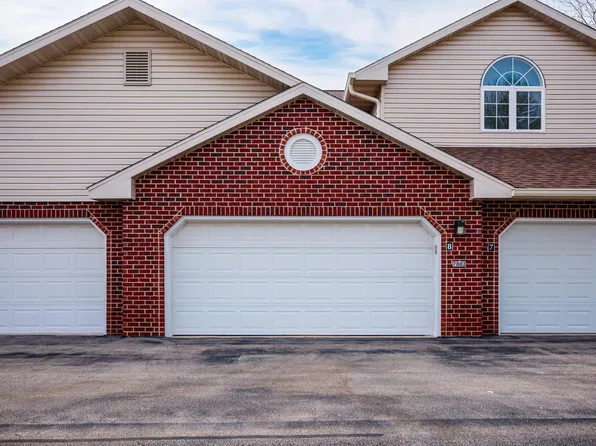 7883 S Scepter Dr, Franklin, WI 53132