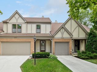 2931 Denton Ct, Westchester, IL 60154