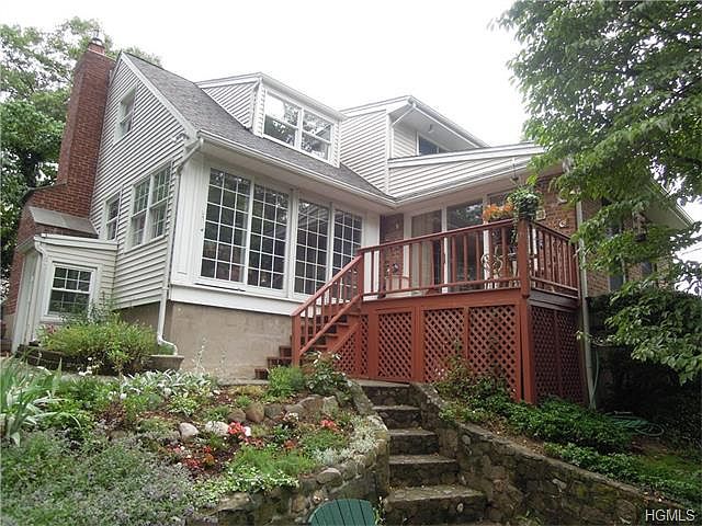 1st image of 211 Birchwood Ave