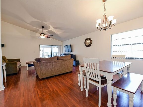 5th image of 10604 Suntree Ct