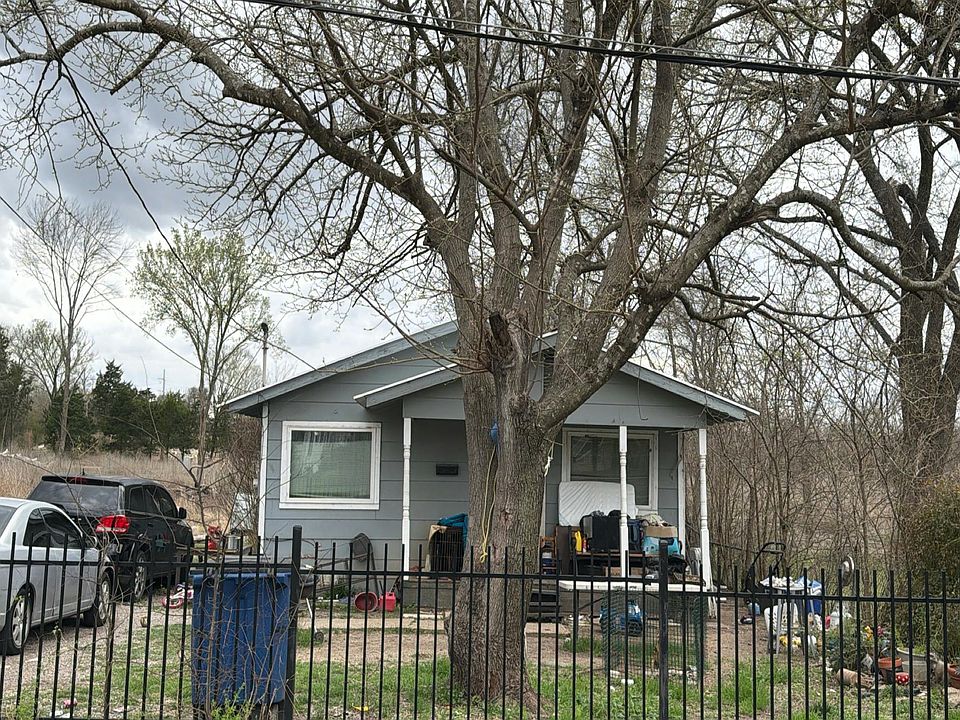 1st image of 5703 Bon Aire Dr