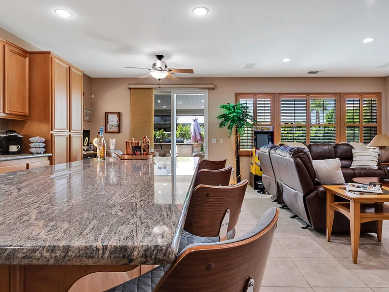 49975 Eastwood Ln — Photo 9