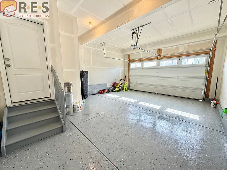 15028 Munich Ave — Photo 18