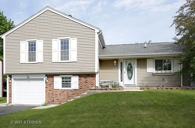 1st image of 279 Lincoln Dr