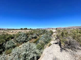 80 Raymond Rd, Lovelock, NV 89419