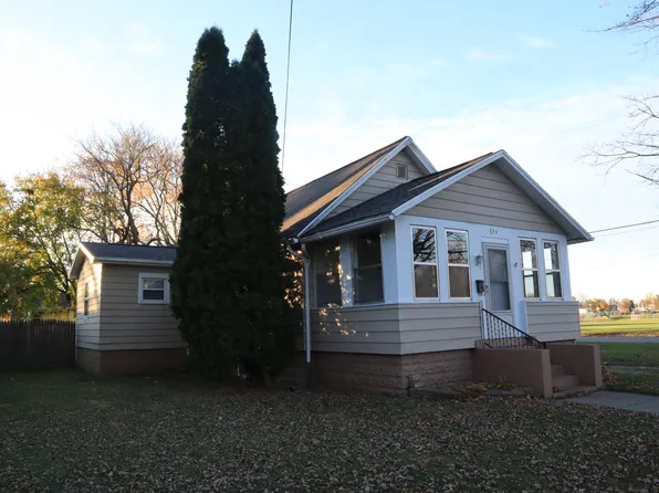 834 Maltby St, Jackson, MI 49202