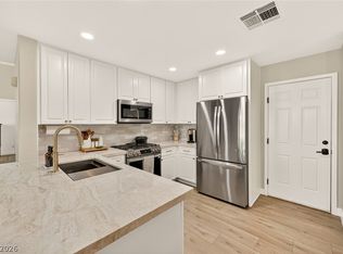 2437 Cliffwood Dr, Henderson, NV 89074