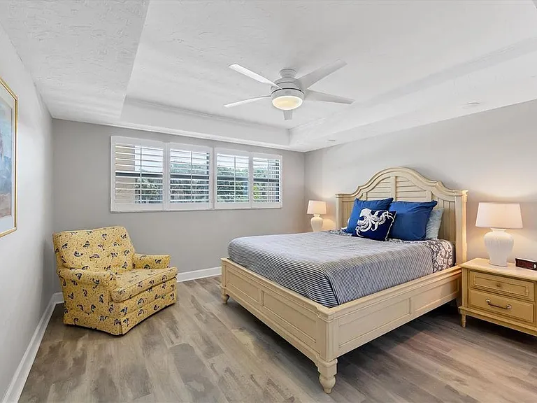 4325 Gulf Of Mexico Dr #208 — Photo 27