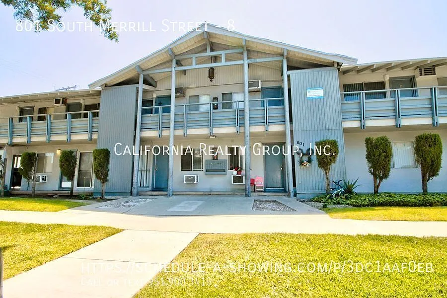 Photo 1 of 12 - 801 S Merrill St #8 - Corona, CA Primary Photo - 801 S Merrill St #8