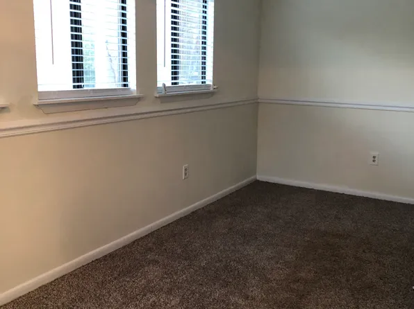 (undisclosed Address), Black Mountain, NC 28711