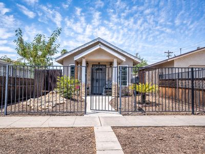 51 E Tuolumne St, Fresno, CA, 93706