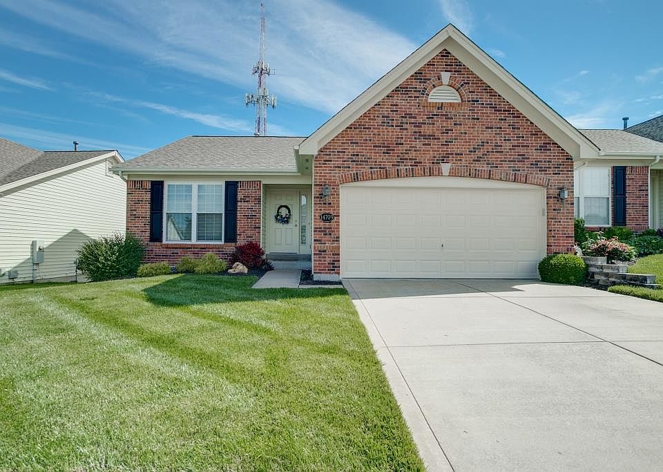 2nd image of 14709 Ladue Bluffs Crossing Dr
