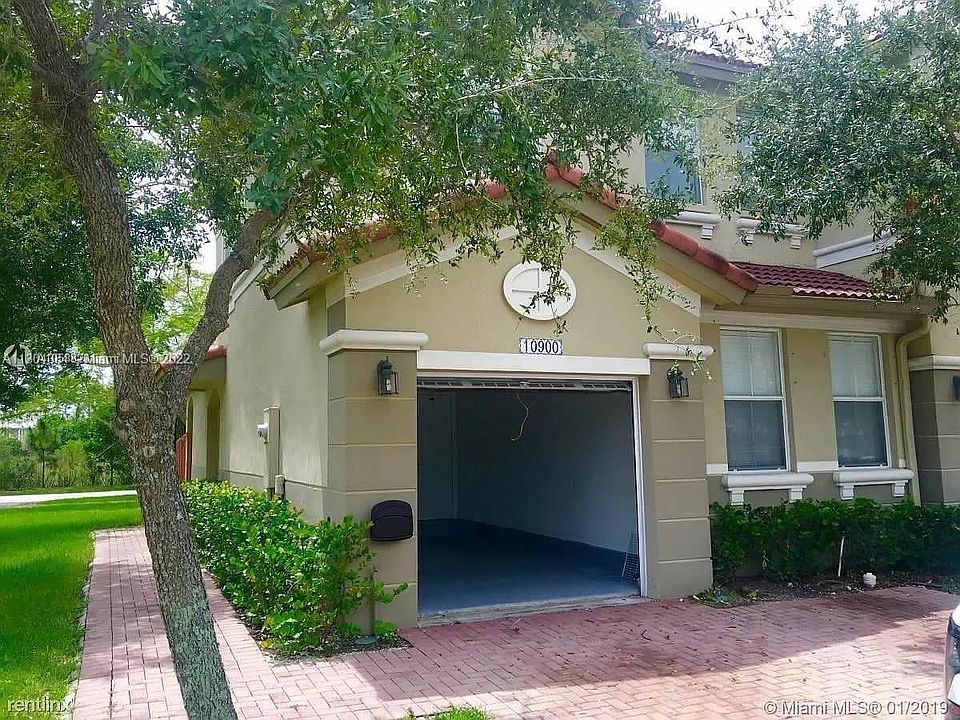 1st image of 10900 NW 78th Ter #0