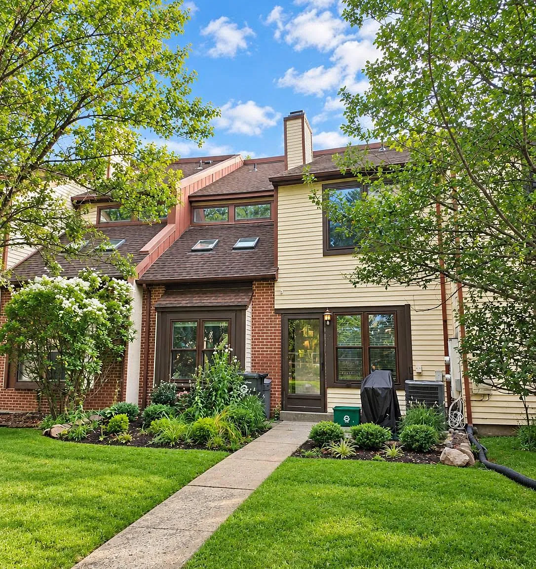 Brookside — Photo 1