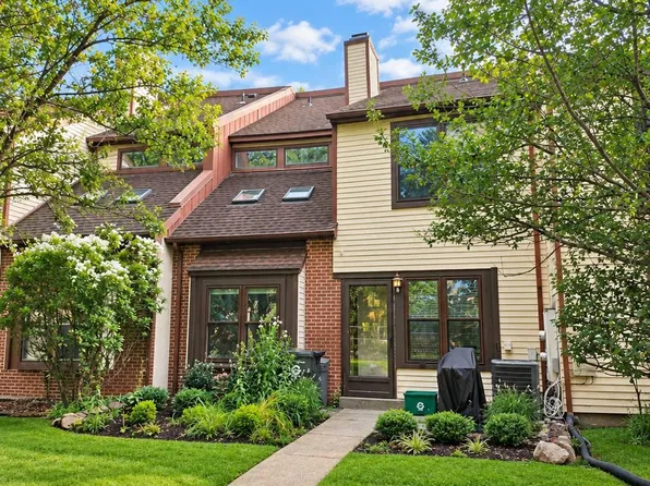 15 Heather Ct, Newtown, PA 18940