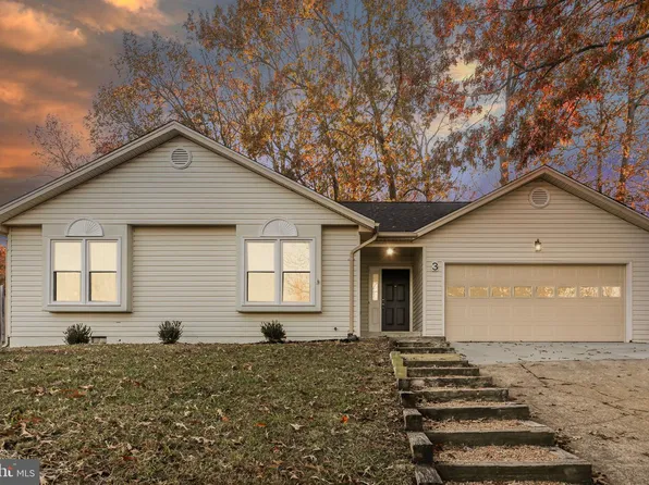 3 Brentwood Ln, Fredericksburg, VA 22405