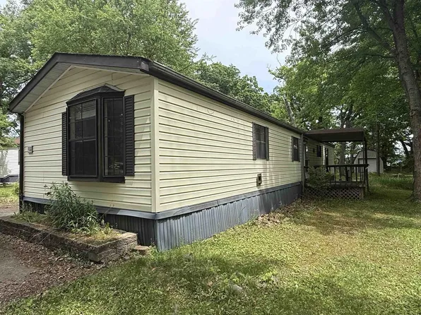 67 Erhardts Trail, Wisconsin Dells, WI 53913