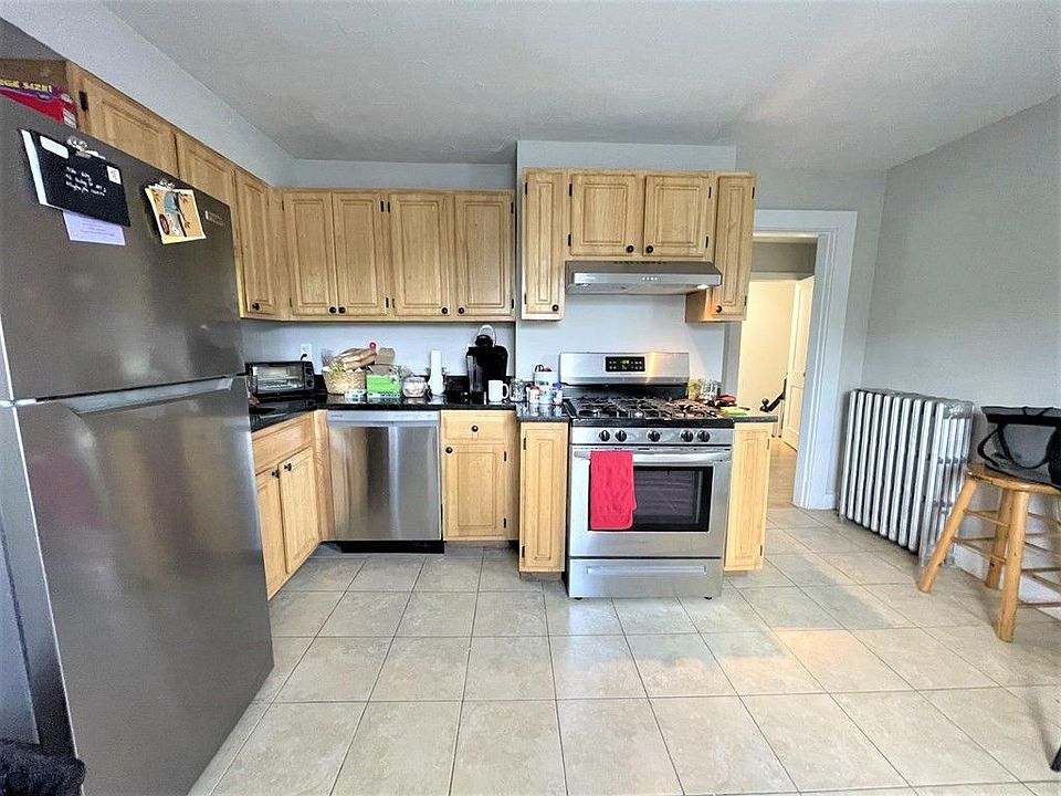 2nd image of 42 Dudley St #2