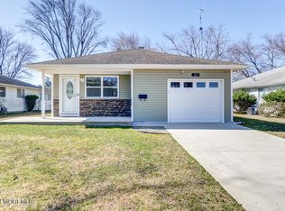 33 Barbuda St, Toms River, NJ 08757