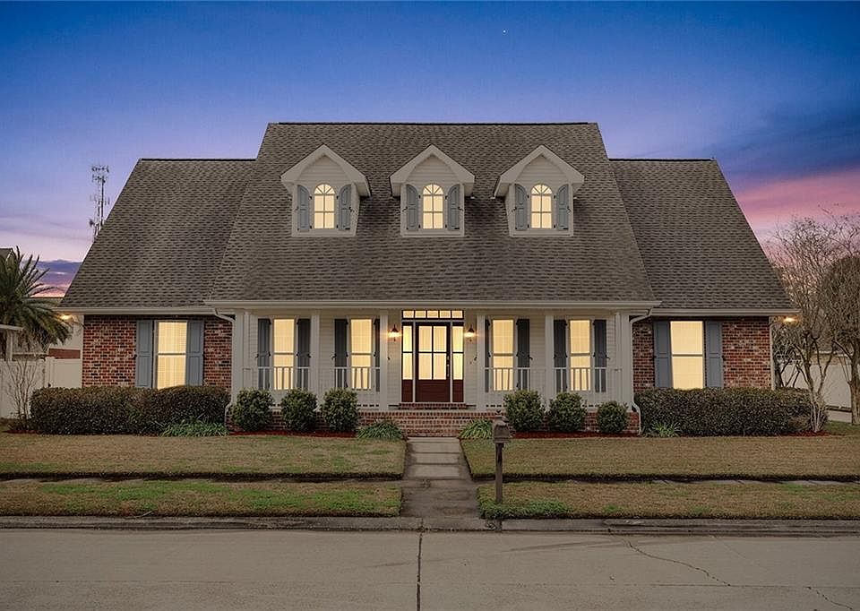 1st image of 104 Gabrielle Ln