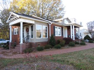 55 Airport Rd, Taylorsville, NC 28681