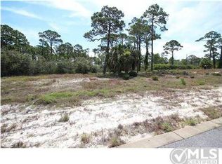 141 Hemmingway Cir, Port Saint Joe, FL 32456