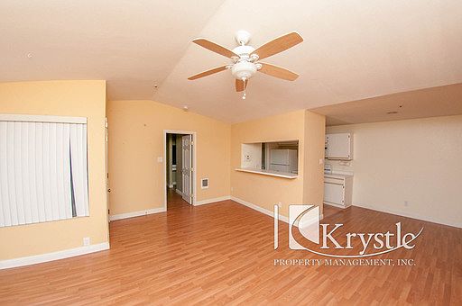 5th image of 1201 Glen Cove Pkwy APT 1613