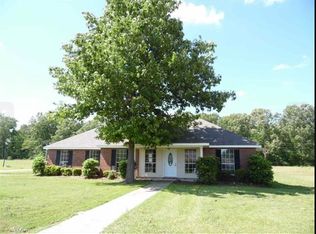 316 Brookside Cv, Terry, MS 39170
