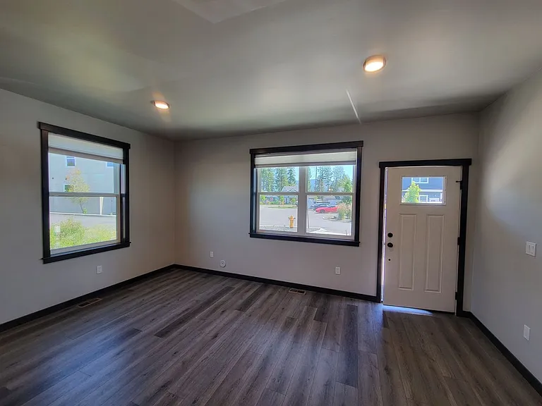 52 Potlatch Loop — Photo 2
