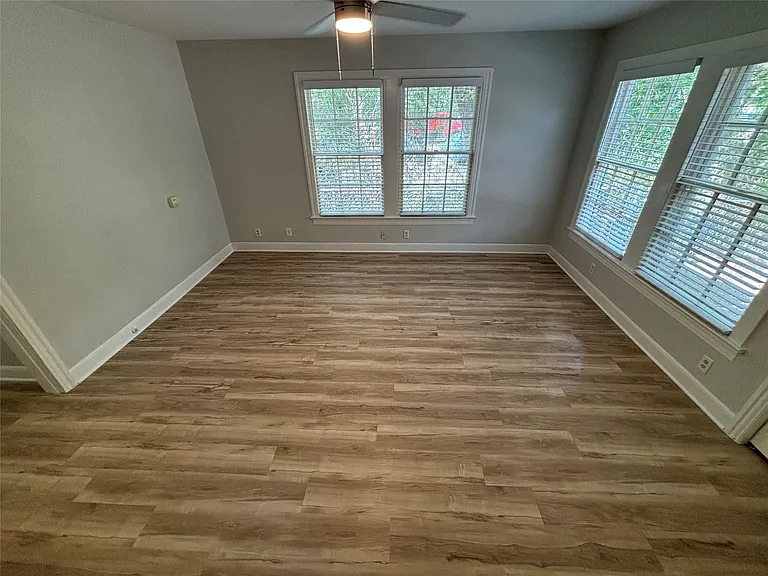 807 Bouldin Ave — Photo 12