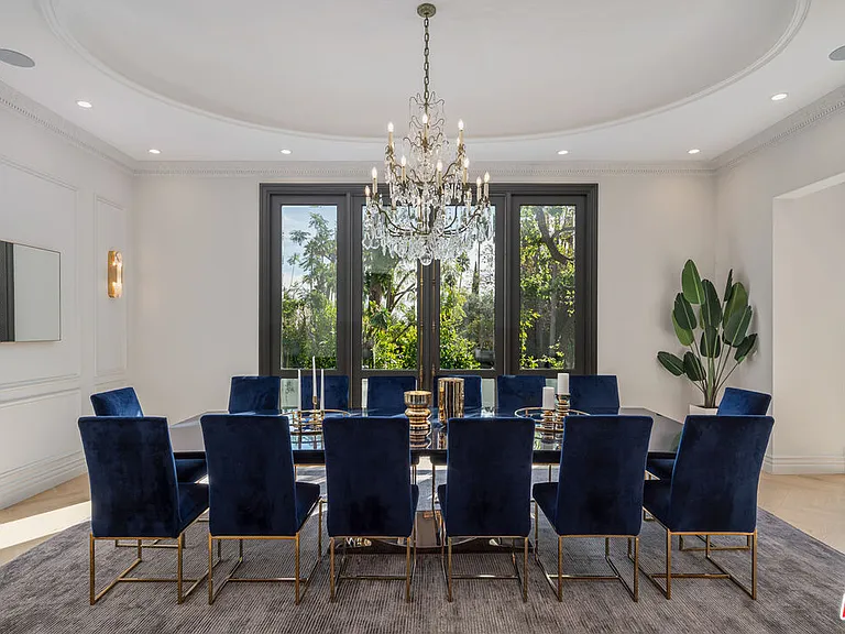 402 Doheny Rd — Photo 10