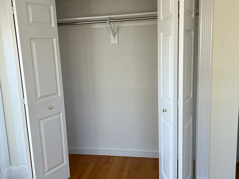 144 Washington St #8 — Photo 5