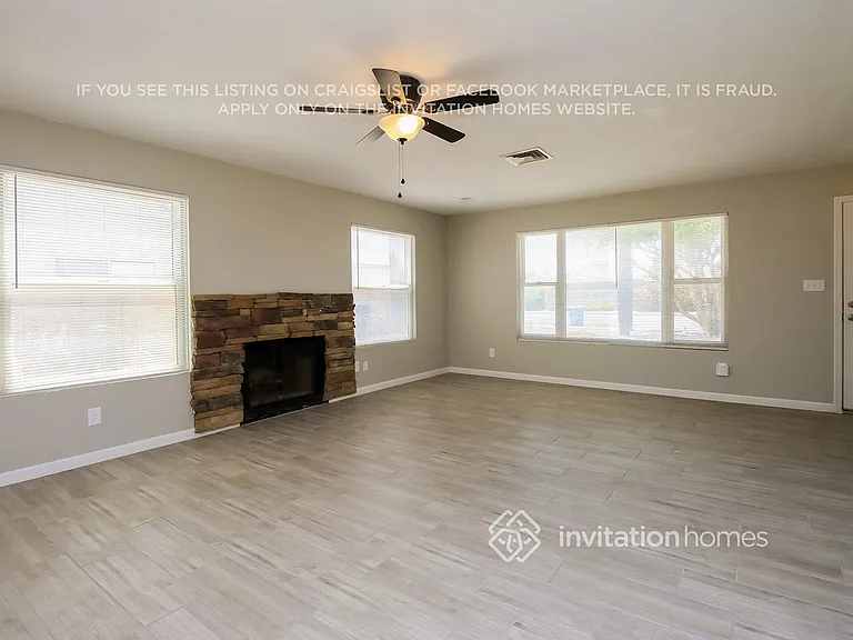 5770 W Frye Rd — Photo 2