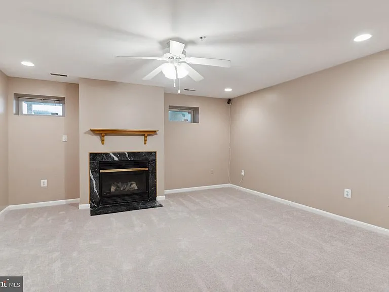 10763 Esprit Pl — Photo 27