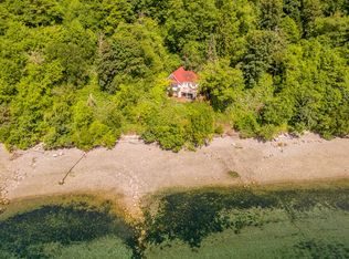 18513 Sunset Rd SW, Vashon, WA 98070