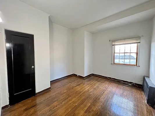 Rented by Oxford Property Group | media 11