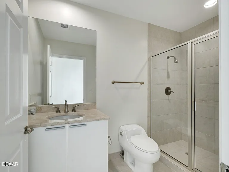 241 Riverside Dr #2509 — Photo 27