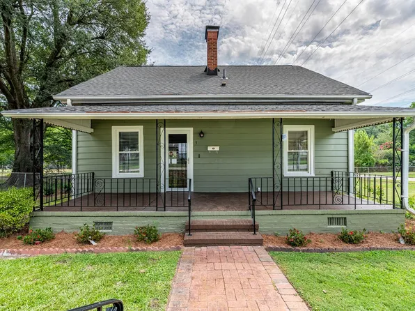 3 N Ymca St, Greenville, SC 29611