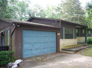 2415 Banyan Dr, Tallahassee, FL 32303