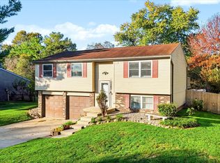 7802 Savannah Dr, Indianapolis, IN 46217