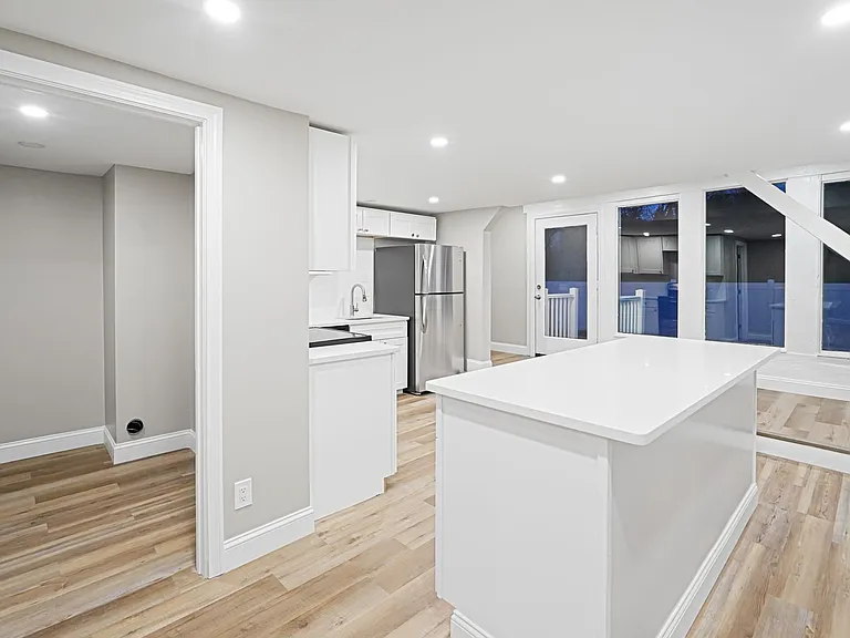 98 Southville Rd — Photo 32