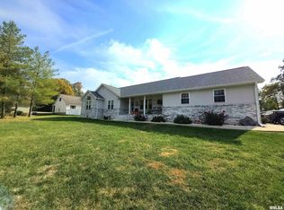 205 Tippy Rd, Carterville, IL 62918