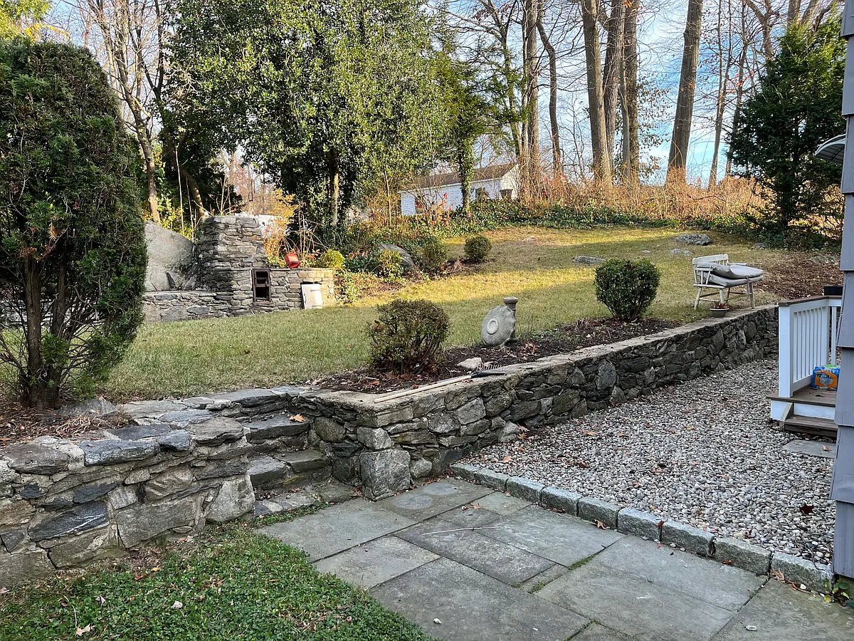 Back yard - 39 Frances Ave #A