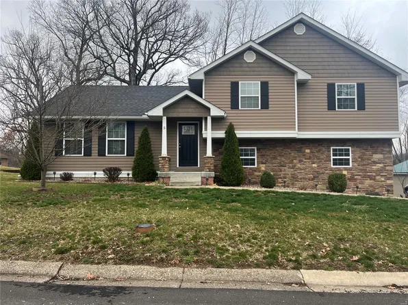 5 Parkview Dr, Hannibal, MO 63401